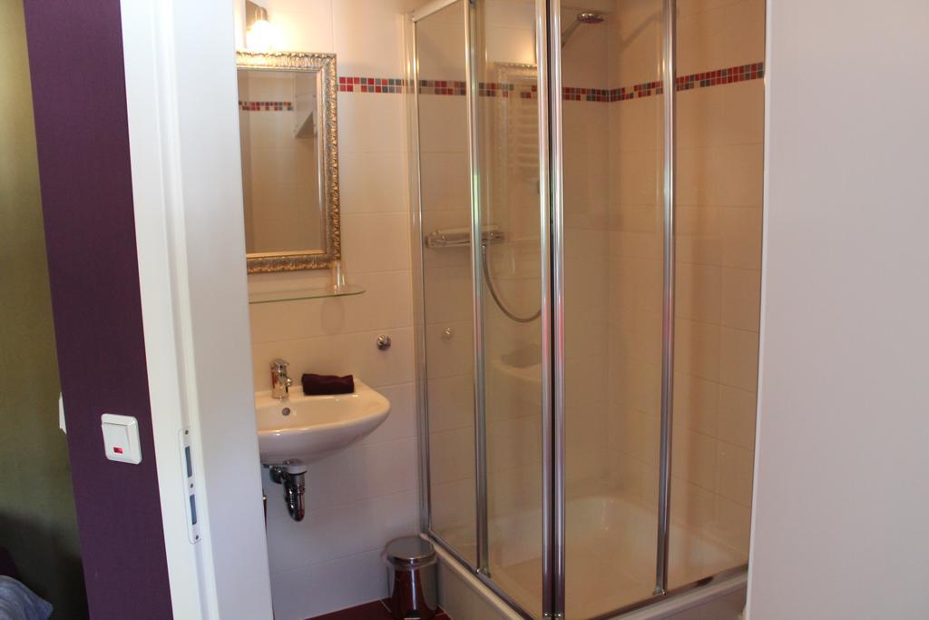 Hotel Groote Engel Emlichheim Oda fotoğraf